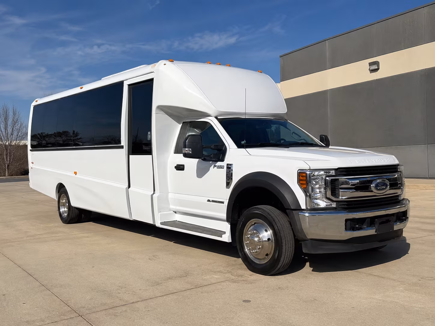 airport transfer buses between gastonia and charlotte douglas clt
