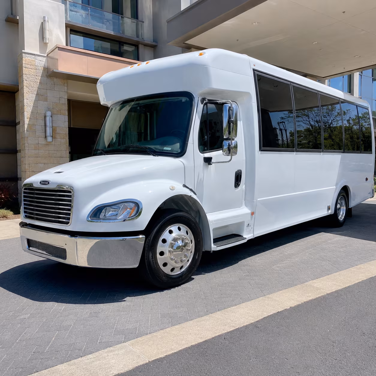employee shuttle buses for gastonia manufacturers and corporate campuses